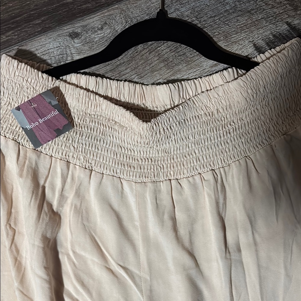 Cream Wide-Leg Ruffle Pants -NWT - Picture 9 of 13
